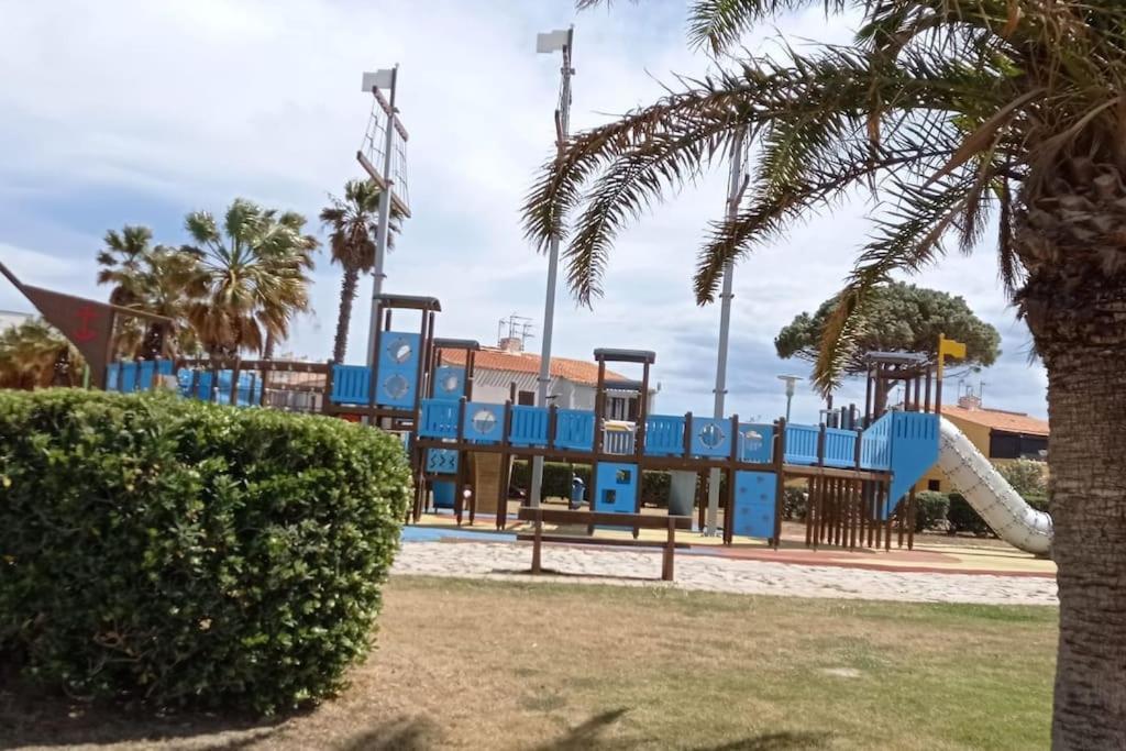 Appartement A 5Mn De La Mer Et Du Village De Noel - Draps Et Serviettes Non Fournis Le Barcarès المظهر الخارجي الصورة