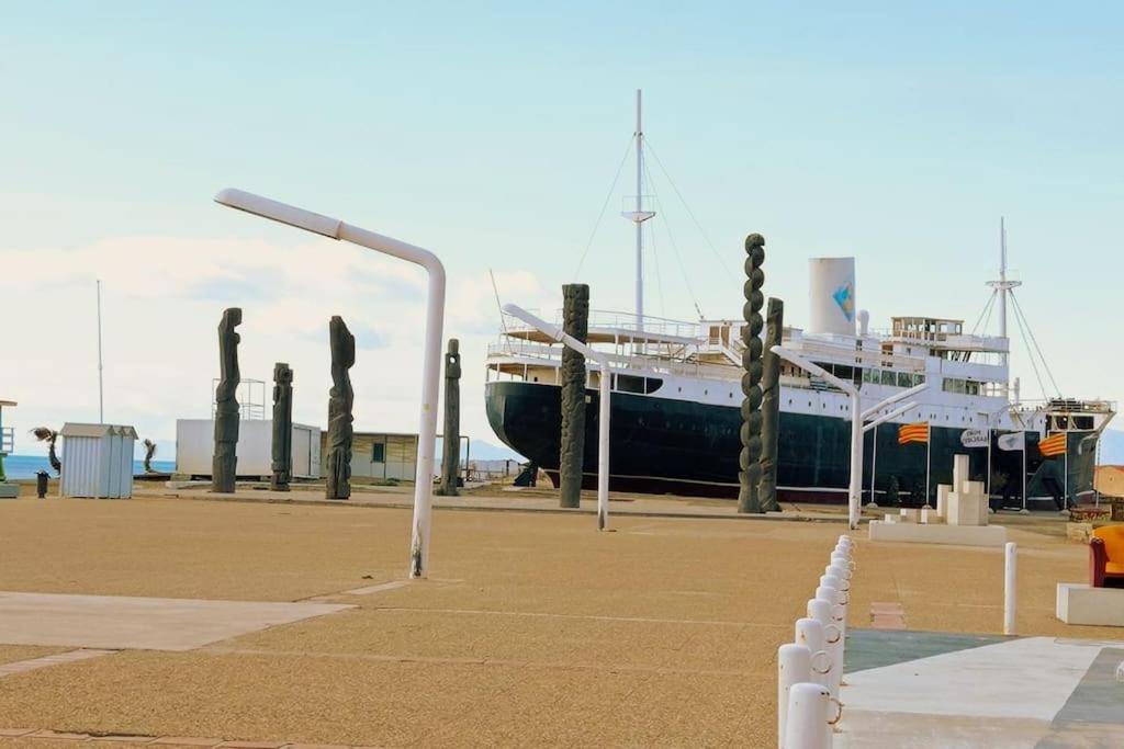 Appartement A 5Mn De La Mer Et Du Village De Noel - Draps Et Serviettes Non Fournis Le Barcarès المظهر الخارجي الصورة